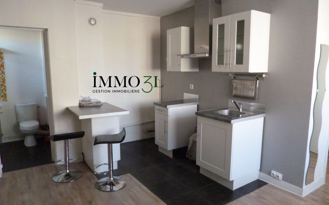 VILLEMOMBLE, studio 714,00 € c.c / mois