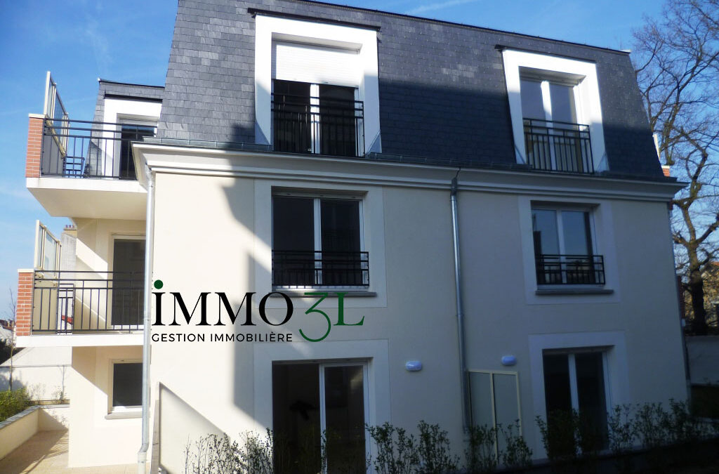 LIVRY GARGAN, Studio 700,00 € c.c / mois